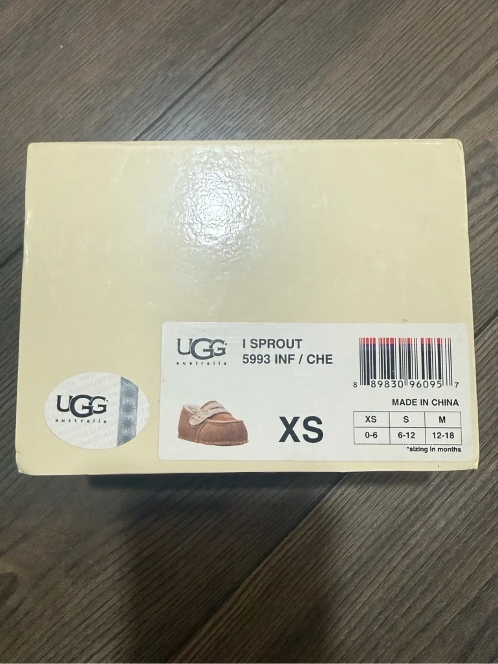 UGG Infant I Sprout Booties Chestnut Suede XS 0-6 Months With Gift Box